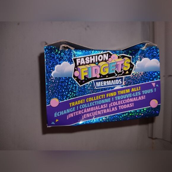 Fashion Fidgets WowWee Fantasy Series Mermaids Toy NWT - Picture 3 of 7